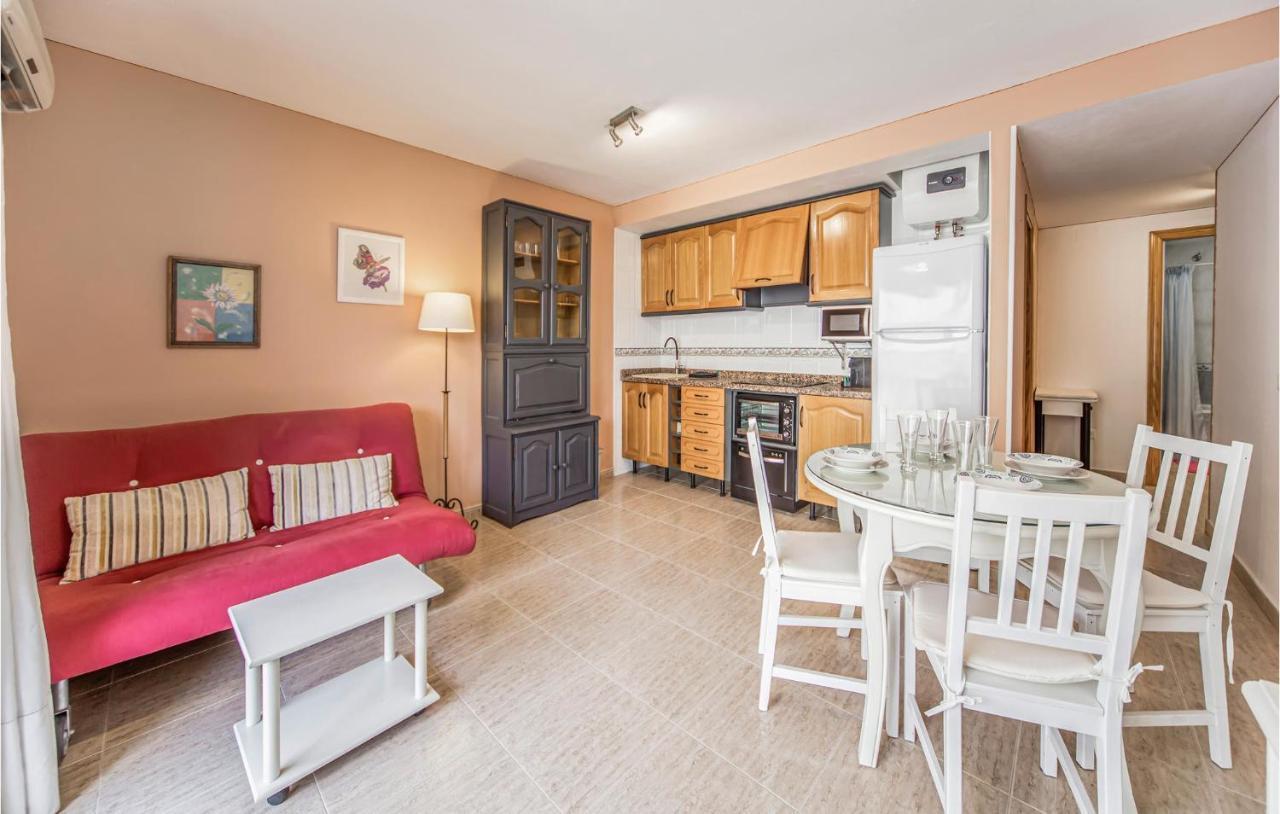 1 Bedroom Cozy Apartment In 米拉马尔 外观 照片